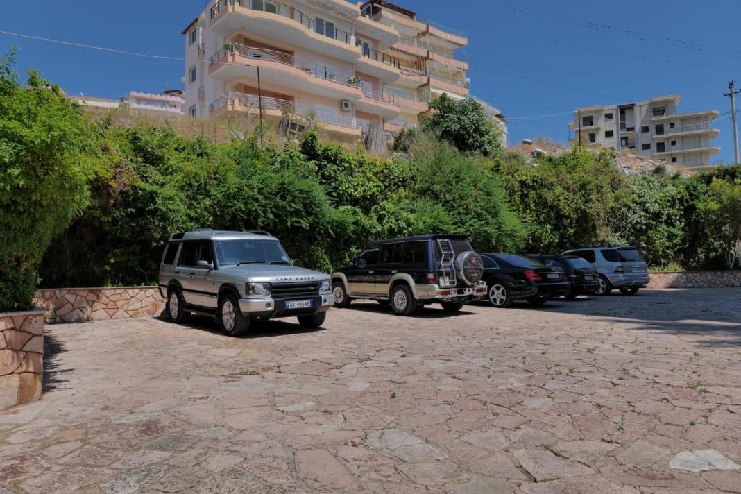 Blue Heaven Hotel Sarande Luaran gambar