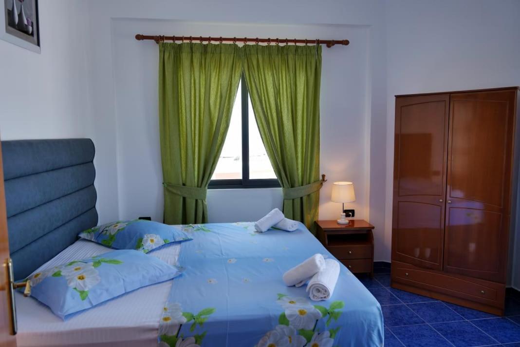 Blue Heaven Hotel Sarande Luaran gambar