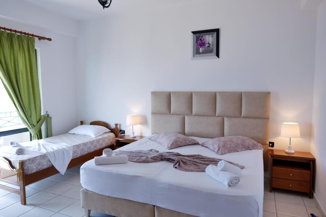Blue Heaven Hotel Sarande Luaran gambar