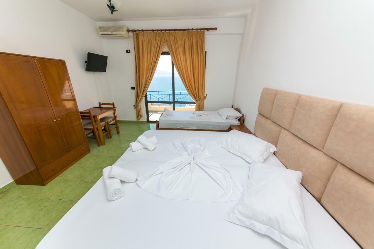Blue Heaven Hotel Sarande Luaran gambar
